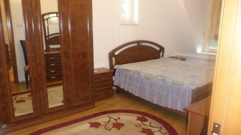 Dacia, Eminescu, Mosilor, vila central, apartament spatios in vila noua